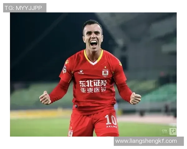 潍坊足球球星崛起之路:从本土少年到职业赛场的奋斗历程 潍坊足球球星崛起之路:从本土少年到职业赛场的奋斗历程