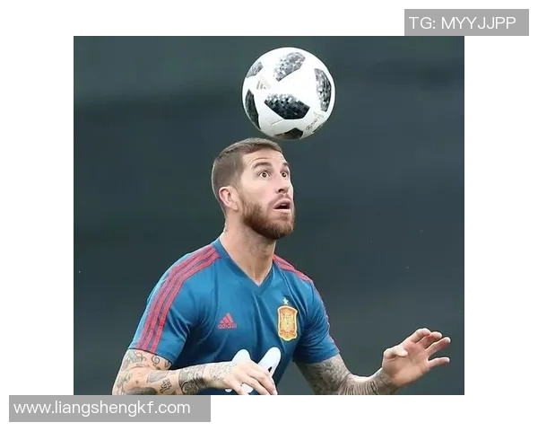 足球球星个性发型剪裁高清图集展示风采与时尚魅力